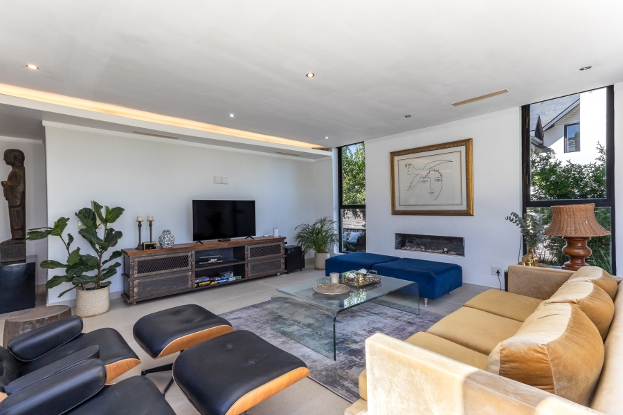 To Let 5 Bedroom Property for Rent in Pearl Valley at Val de Vie Western Cape